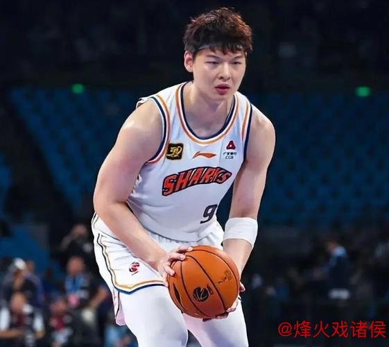 王哲林31+14刘铮16分 上海逆袭浙江扳平总比分2-2 王哲林31+14刘铮16分 上海逆袭浙江扳平总比分2-2